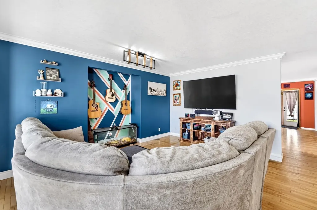 4406 48 Street Innisfail AB T4G1W8