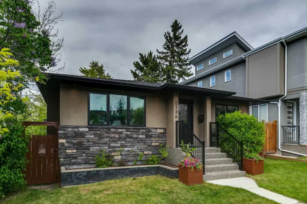 2136 26 Avenue SW Calgary AB T2T1E6