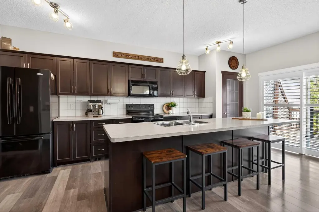 2261 Sagewood Heights SW Airdrie AB T4B 3N8
