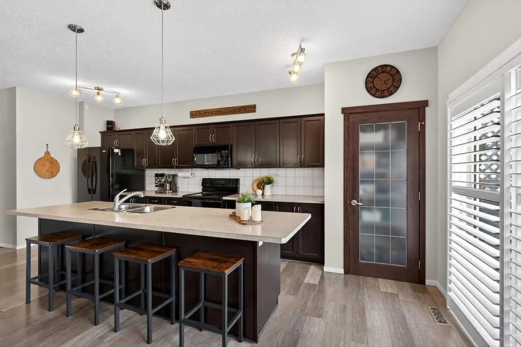 2261 Sagewood Heights SW Airdrie AB T4B 3N8