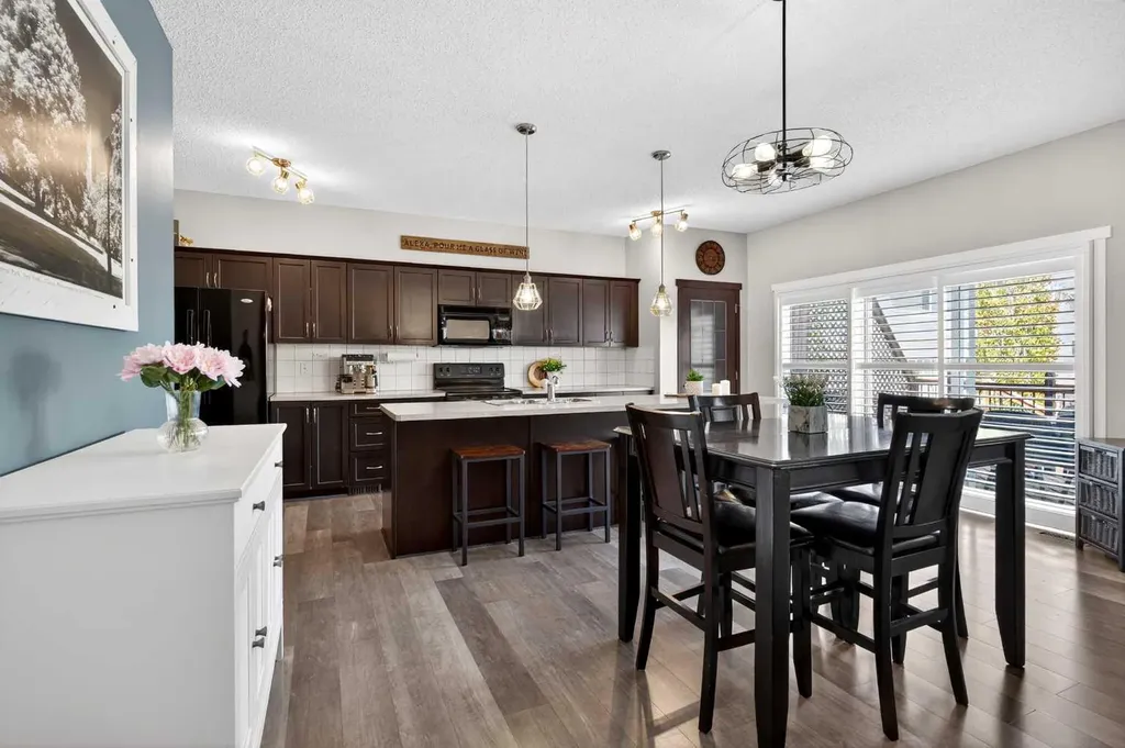 2261 Sagewood Heights SW Airdrie AB T4B 3N8