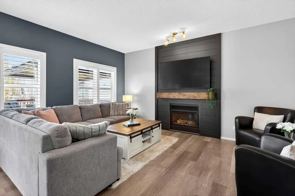 2261 Sagewood Heights SW Airdrie AB T4B 3N8