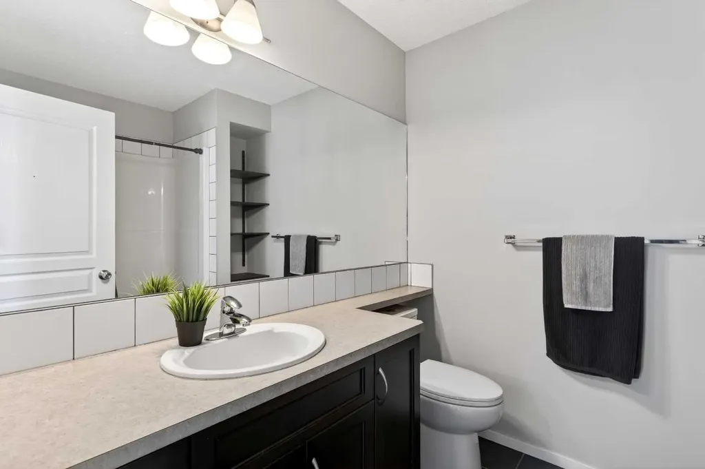 2261 Sagewood Heights SW Airdrie AB T4B 3N8