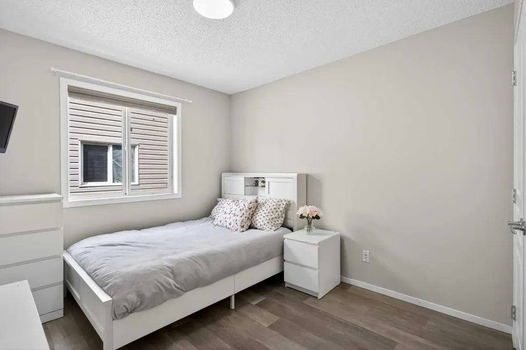2261 Sagewood Heights SW Airdrie AB T4B 3N8