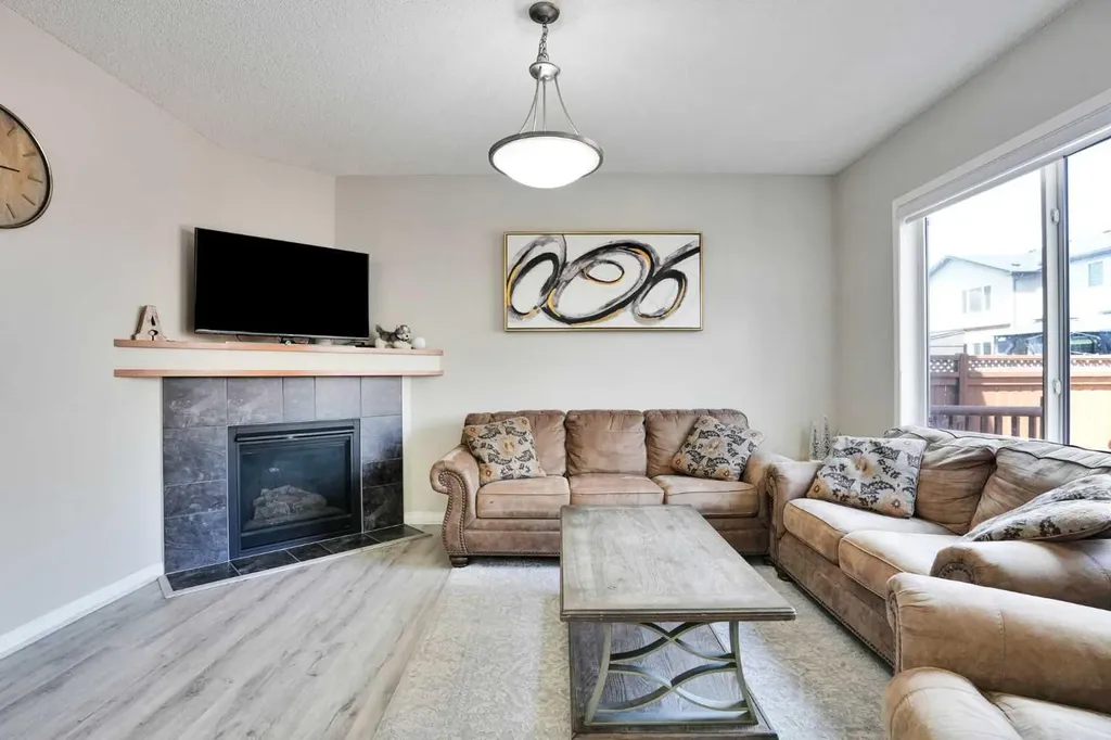 454 Skyview Ranch Way NE Calgary AB T3N0H2
