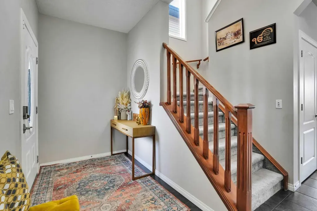454 Skyview Ranch Way NE Calgary AB T3N0H2