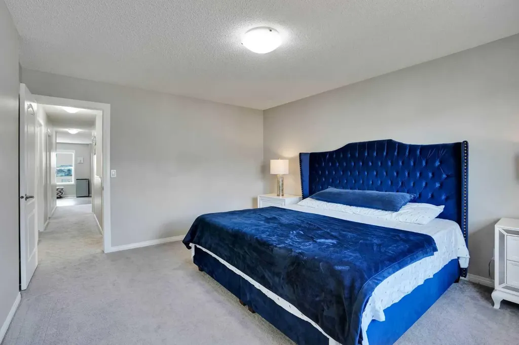 454 Skyview Ranch Way NE Calgary AB T3N0H2