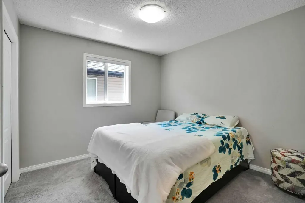 454 Skyview Ranch Way NE Calgary AB T3N0H2