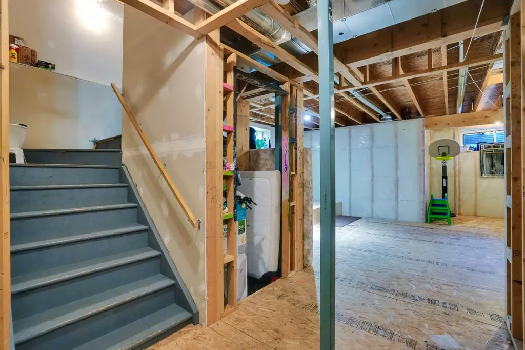454 Skyview Ranch Way NE Calgary AB T3N0H2