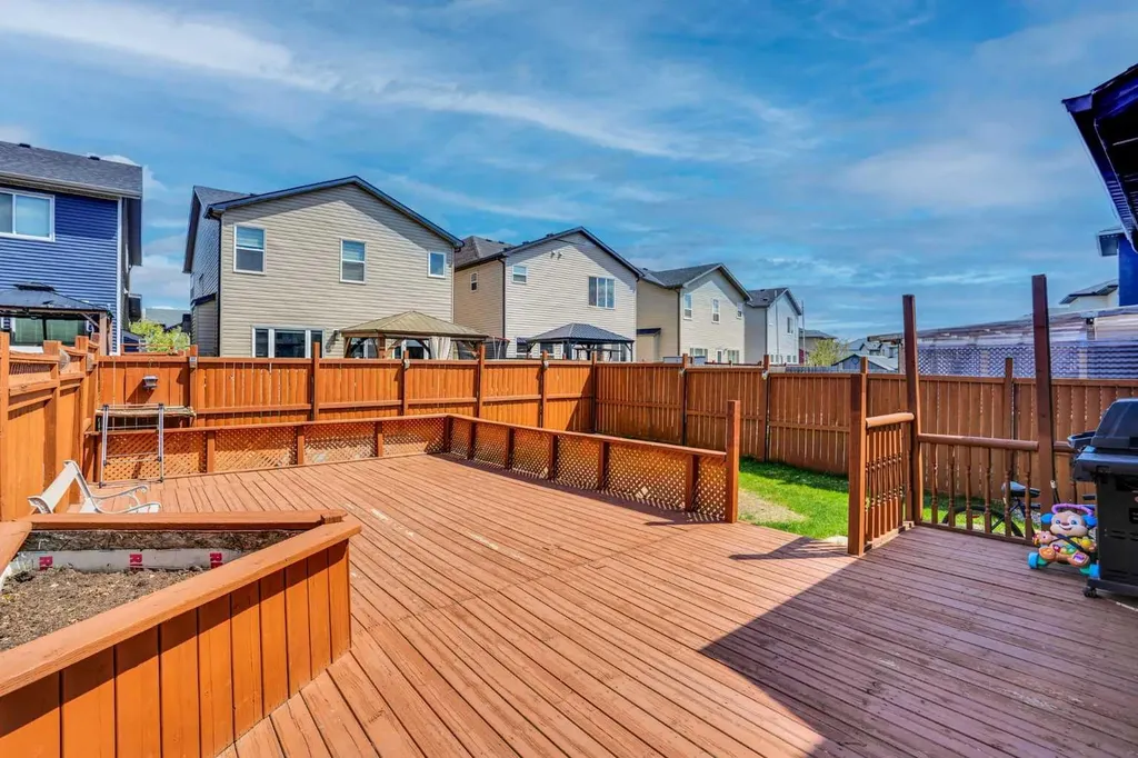454 Skyview Ranch Way NE Calgary AB T3N0H2