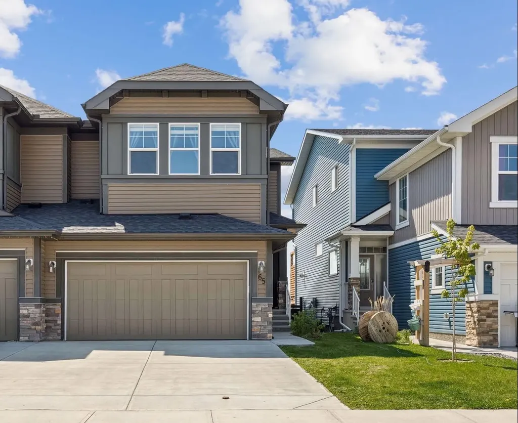 65 Fireside Crescent Cochrane AB T4C 2L4