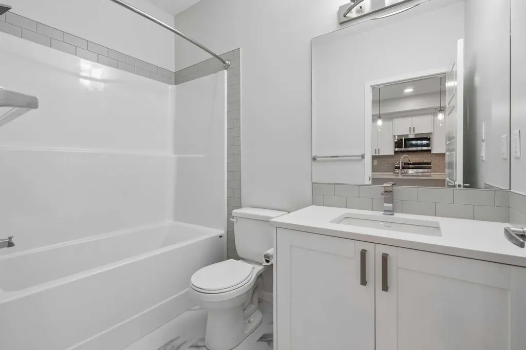 80 Carrington Plaza NW Calgary AB T3P 1X6