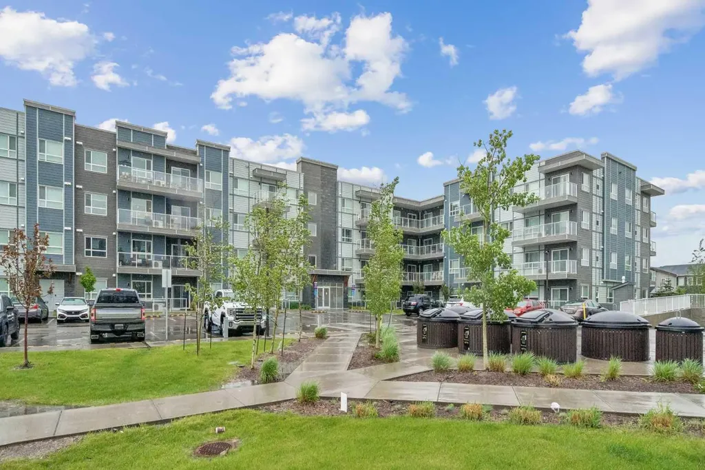 80 Carrington Plaza NW Calgary AB T3P 1X6