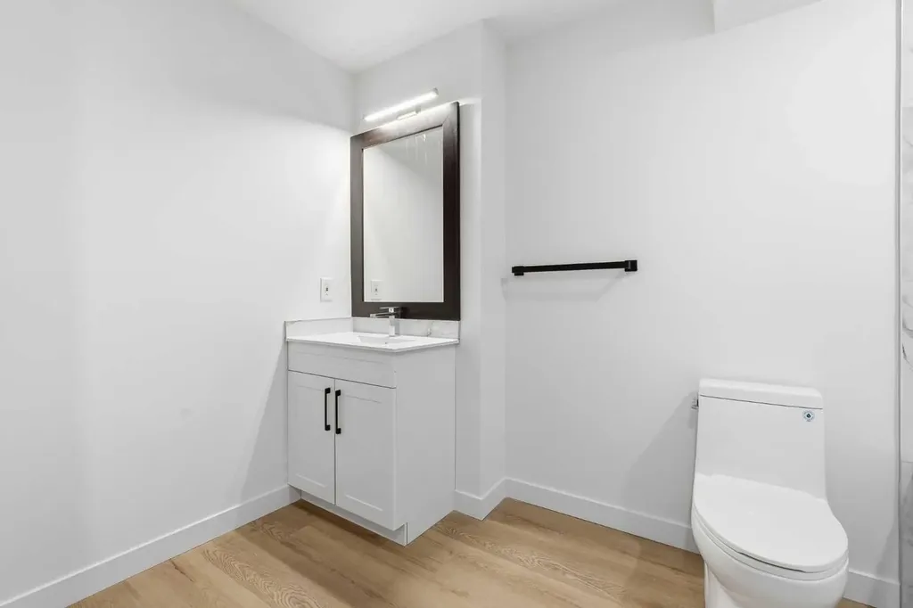 142 Elizabeth Way SE Airdrie AB T4B 2H5