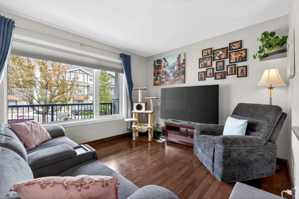 102 Panatella Hill NW Calgary AB T3K 0B6