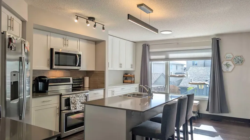 102 Panatella Hill NW Calgary AB T3K 0B6