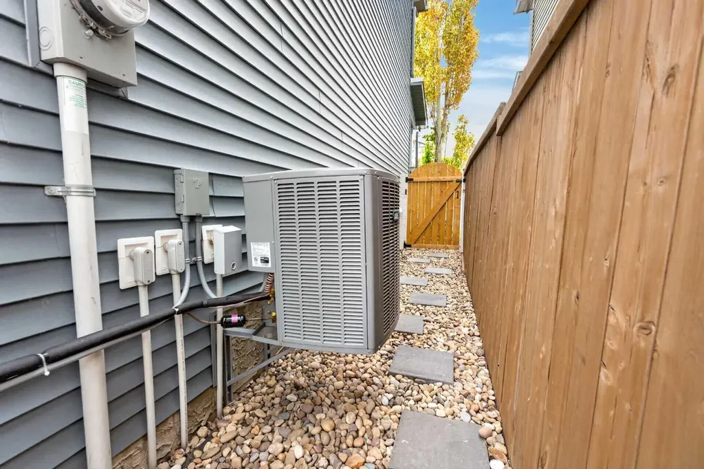102 Panatella Hill NW Calgary AB T3K 0B6