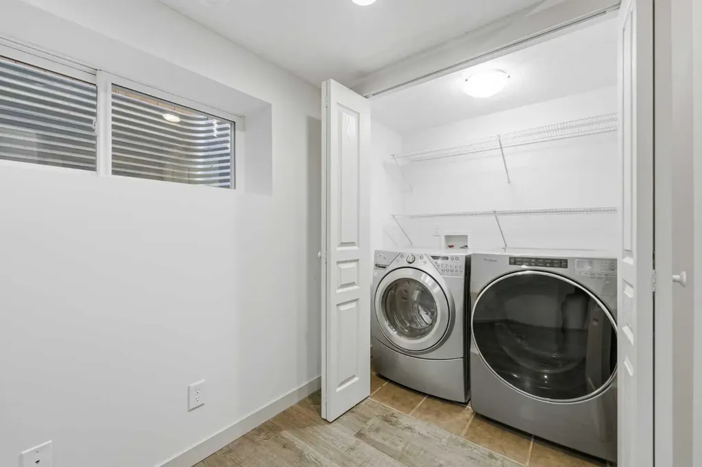 151 Royal Oak Drive NW Calgary AB T3G 0B8