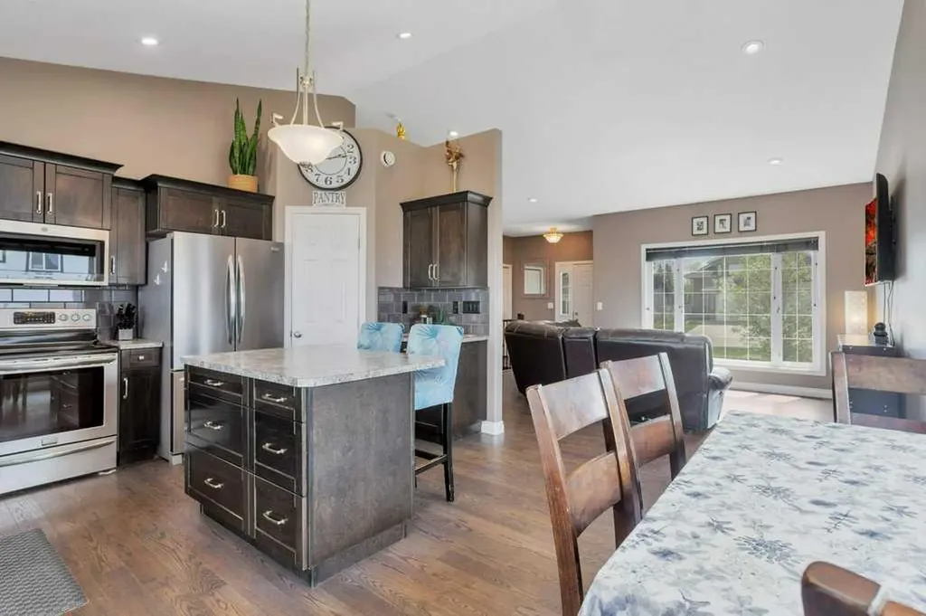 4614 58 Avenue Rimbey AB T0C 2J0