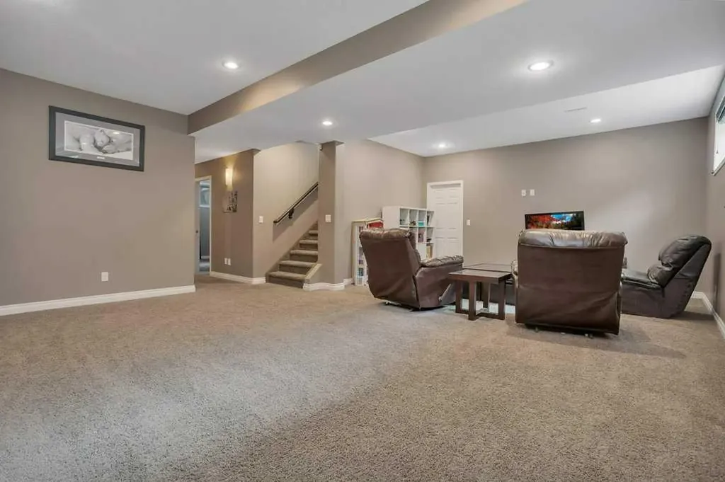 4614 58 Avenue Rimbey AB T0C 2J0