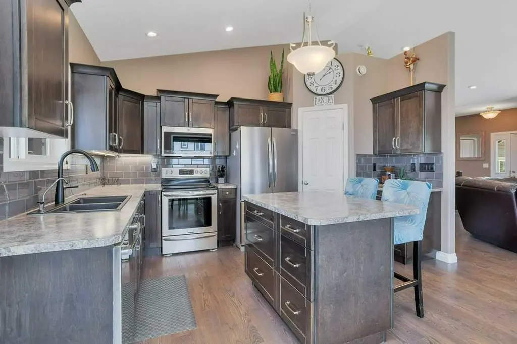 4614 58 Avenue Rimbey AB T0C 2J0