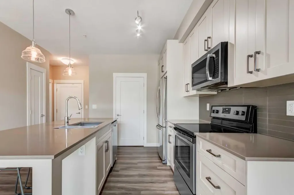 20 Walgrove Walk SE Calgary AB T2X 4L2