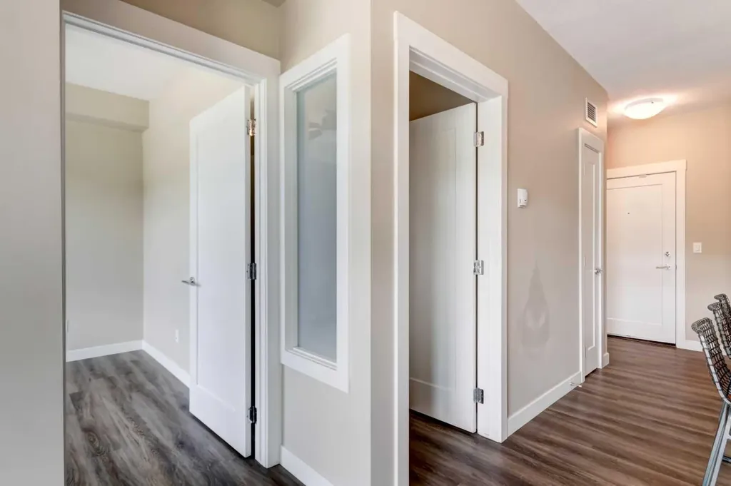 20 Walgrove Walk SE Calgary AB T2X 4L2