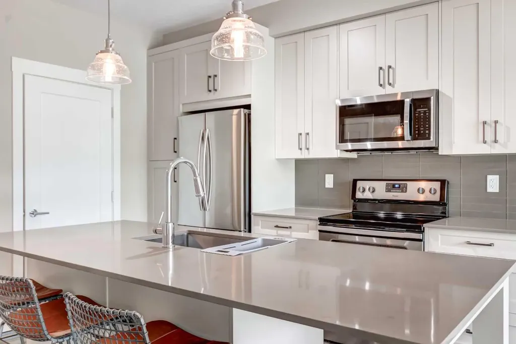 20 Walgrove Walk SE Calgary AB T2X 4L2