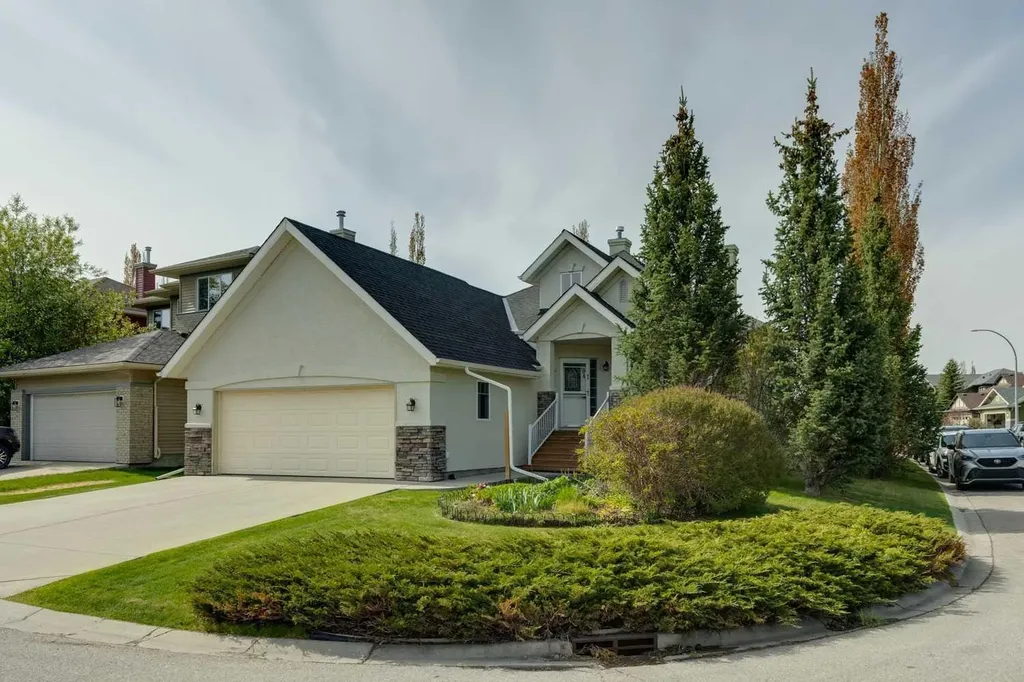 94 Panatella Close NW Calgary AB T3K6C9