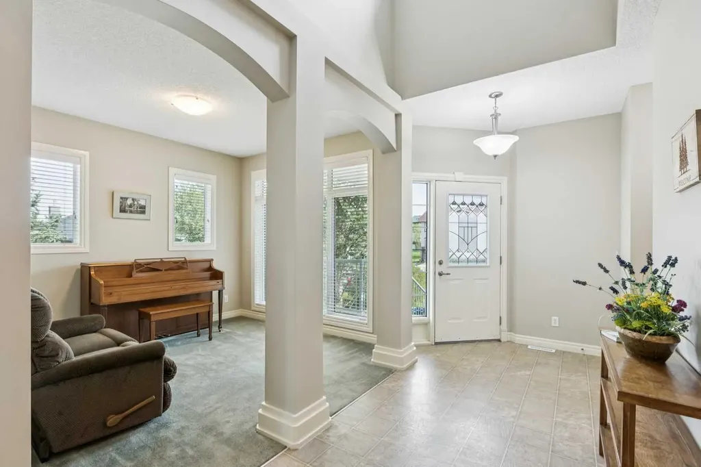 94 Panatella Close NW Calgary AB T3K6C9