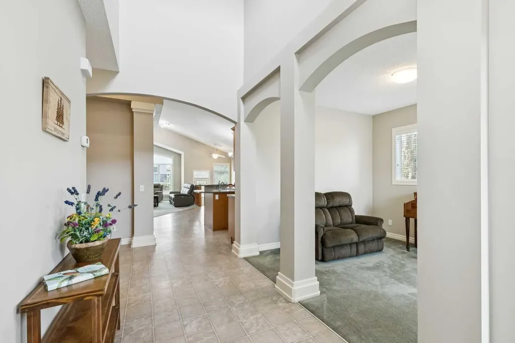 94 Panatella Close NW Calgary AB T3K6C9