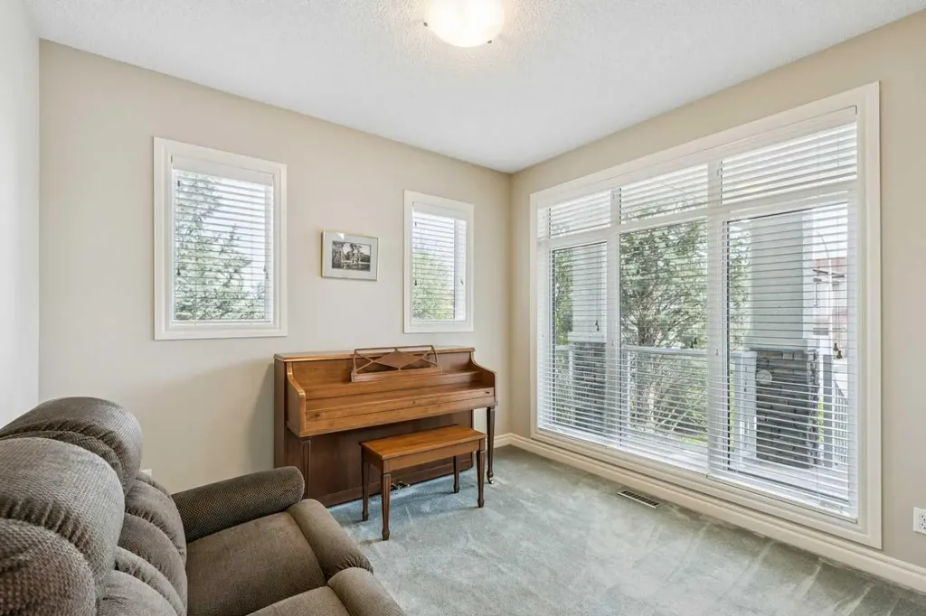 94 Panatella Close NW Calgary AB T3K6C9