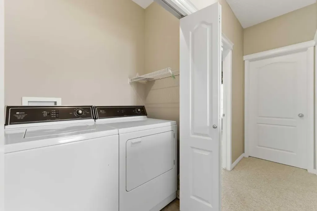 12 Rocky Vista Terrace NW Calgary AB T3G 5G5