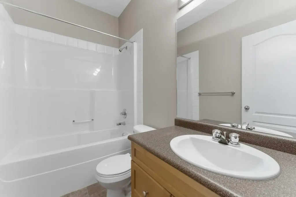 12 Rocky Vista Terrace NW Calgary AB T3G 5G5