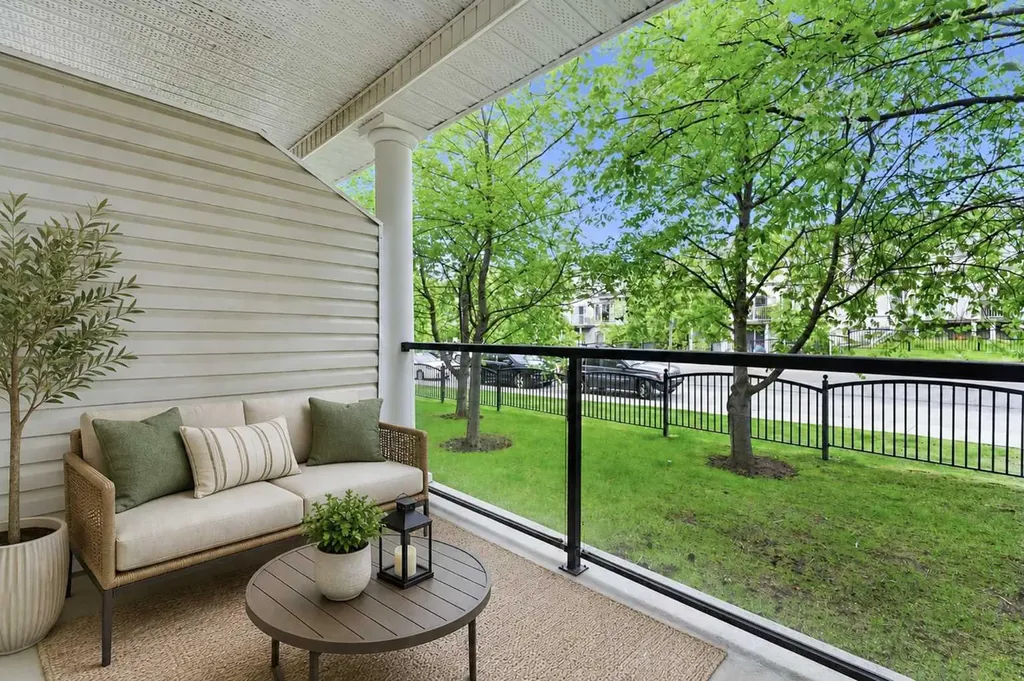 12 Rocky Vista Terrace NW Calgary AB T3G 5G5