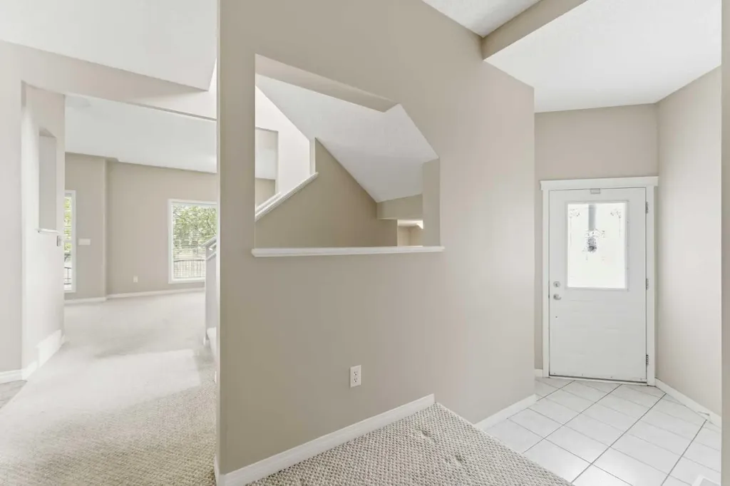 12 Rocky Vista Terrace NW Calgary AB T3G 5G5