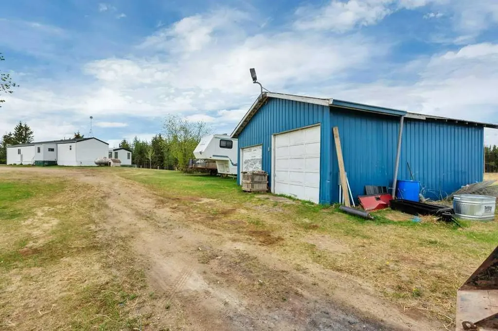 25020 Highway 607 Rural Ponoka County AB T0C 0M0
