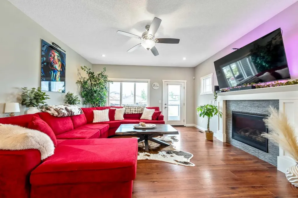 1 Lakes Estates Circle Strathmore AB T1P 0B7