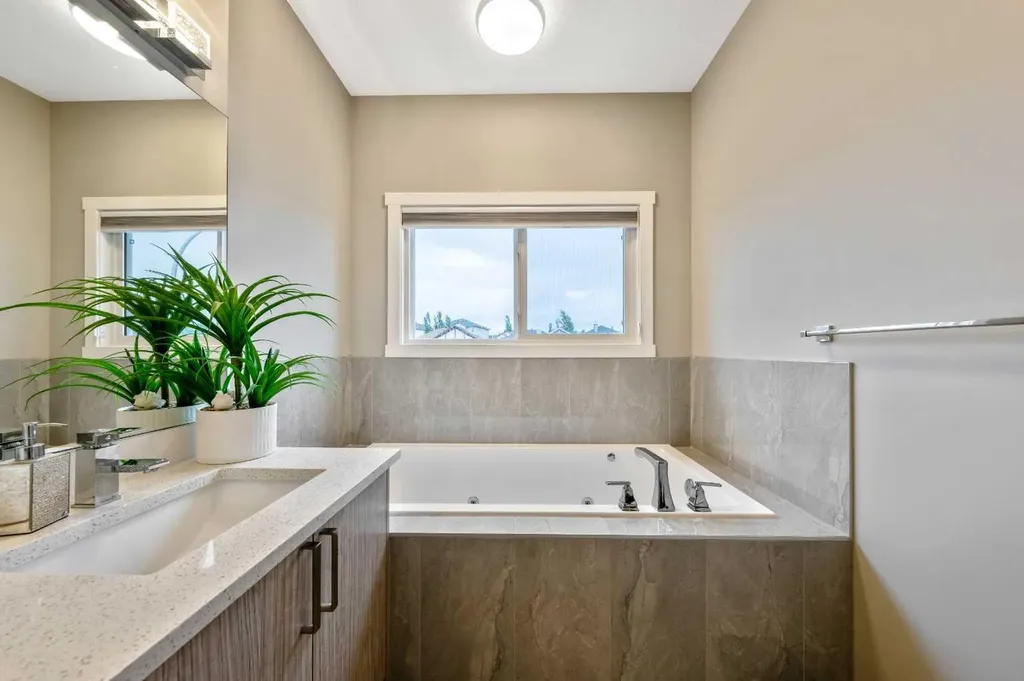 1 Lakes Estates Circle Strathmore AB T1P 0B7