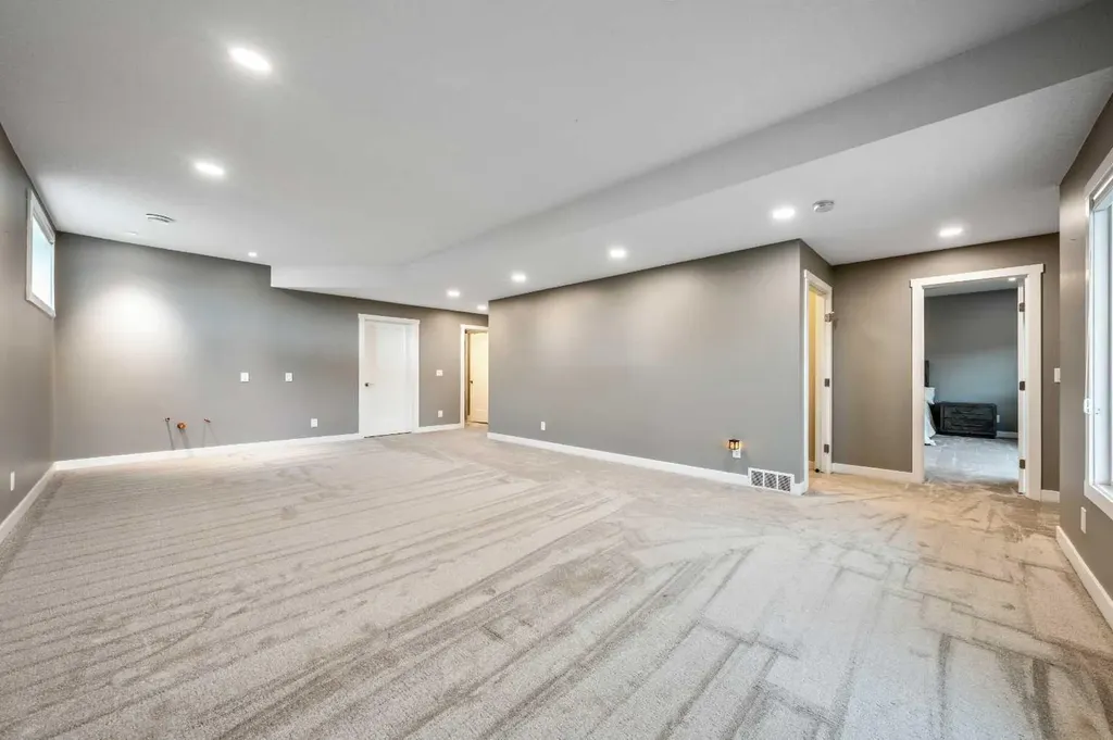 1 Lakes Estates Circle Strathmore AB T1P 0B7