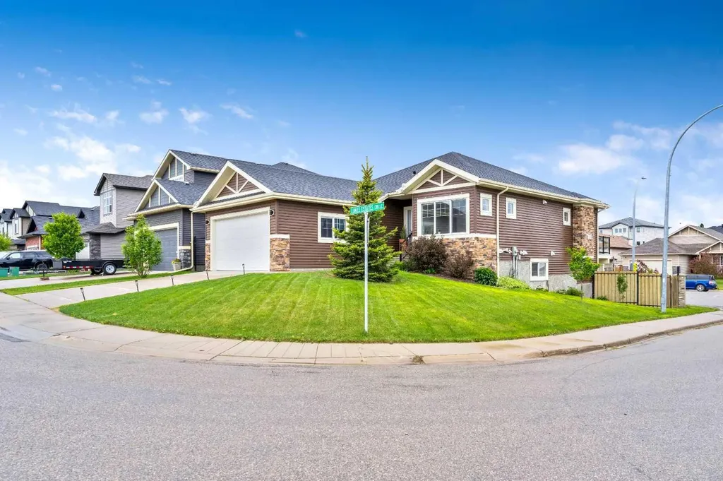 1 Lakes Estates Circle Strathmore AB T1P 0B7