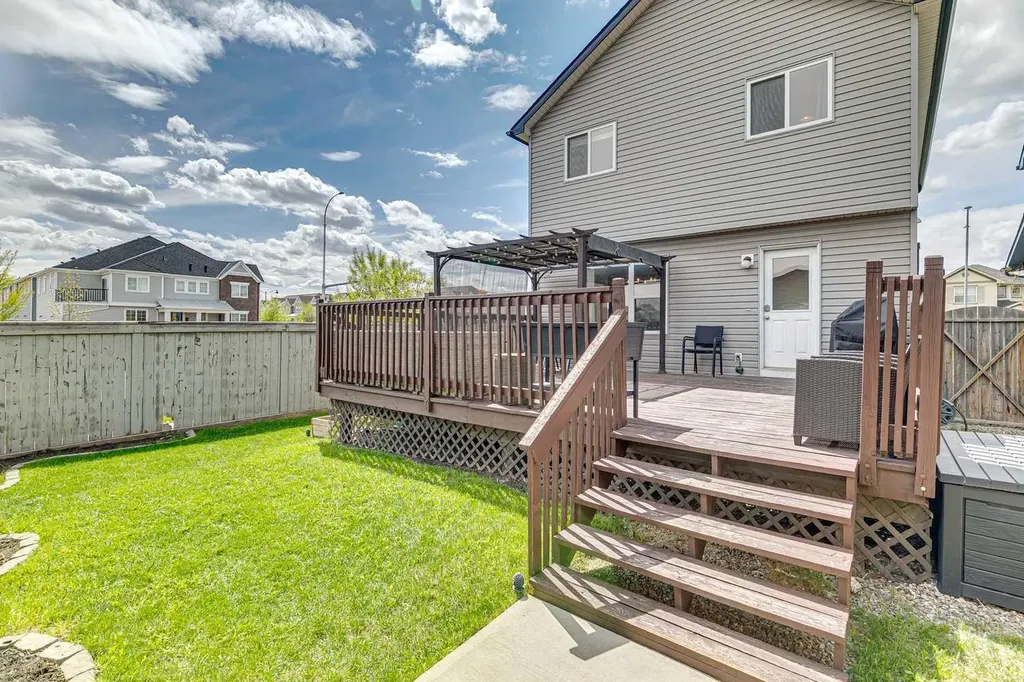 411 Silverado Drive SW Calgary AB T2X0G2