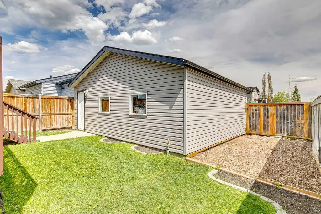 411 Silverado Drive SW Calgary AB T2X0G2