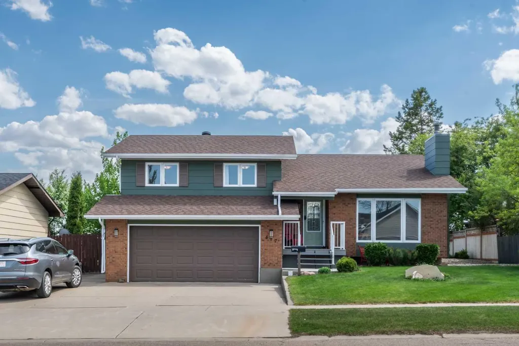417 Cottonwood Drive Vulcan AB T0L 2B0
