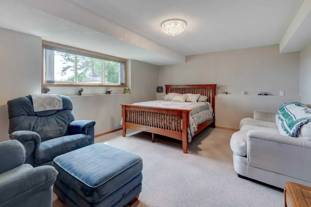 417 Cottonwood Drive Vulcan AB T0L 2B0
