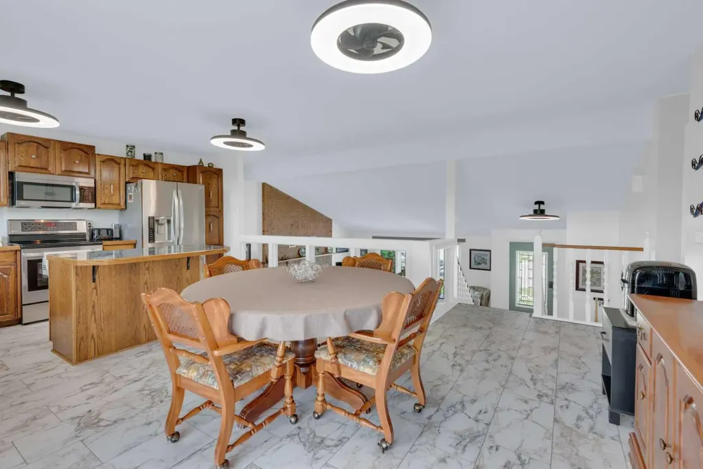 417 Cottonwood Drive Vulcan AB T0L 2B0