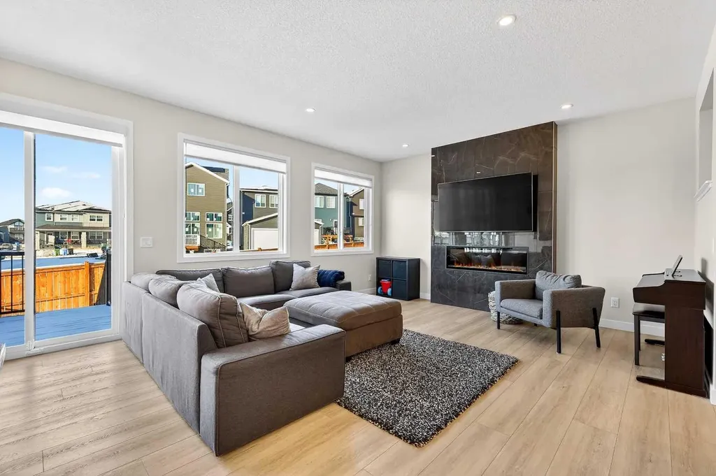 57 Legacy Reach View SE Calgary AB T2X 4T9