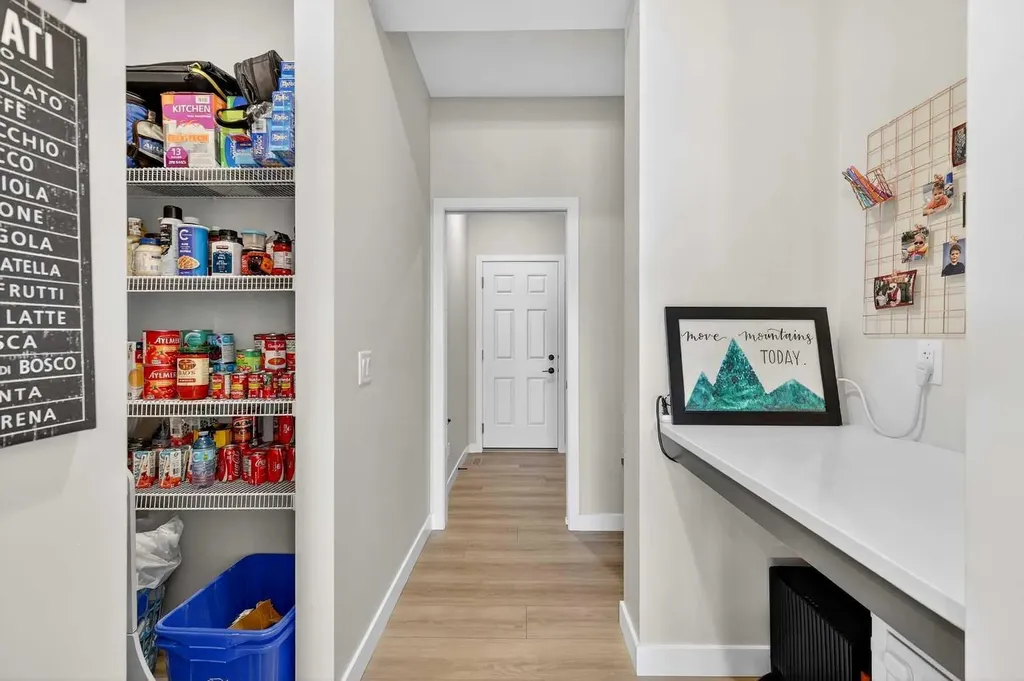 57 Legacy Reach View SE Calgary AB T2X 4T9