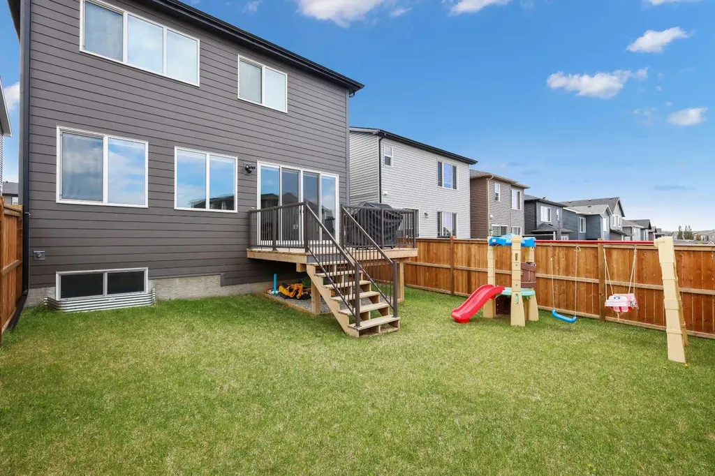 57 Legacy Reach View SE Calgary AB T2X 4T9