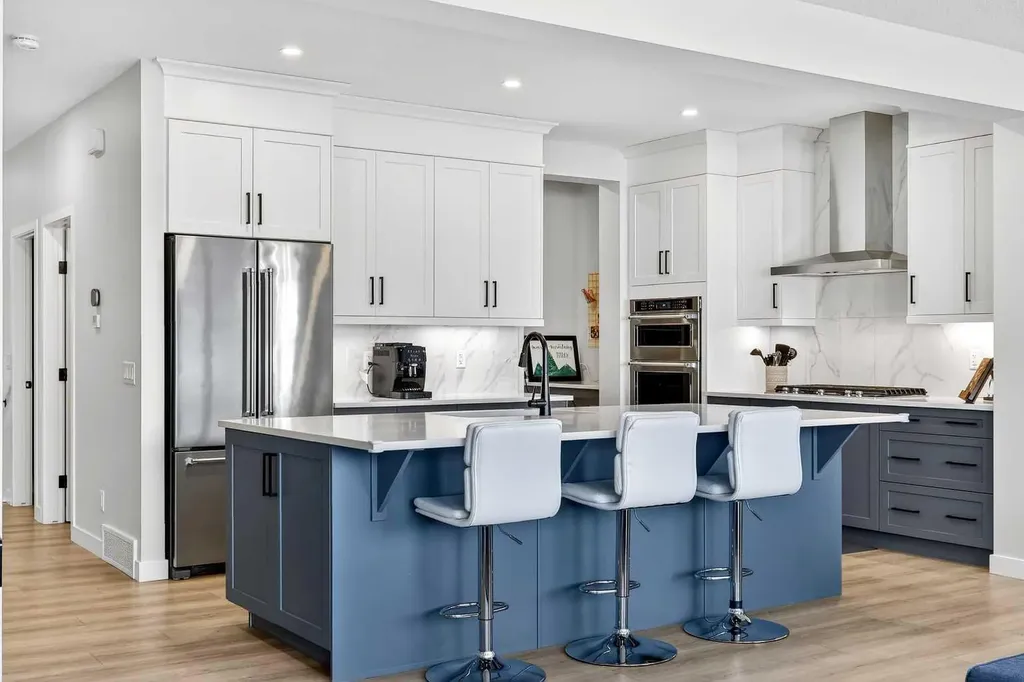 57 Legacy Reach View SE Calgary AB T2X 4T9